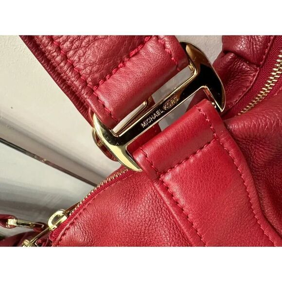 Michael Kors purse - Picture 2 of 12